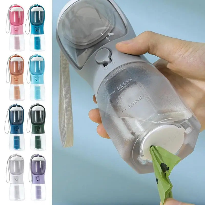 Botella de agua 3 en 1 para perros con dispensador de bolsas para comida y excrementos | Vaso de viaje portátil para mascotas